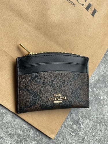 حامل بطاقات بسحاب ماركة كوتش