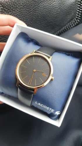 ساعة ماركة لاكوست