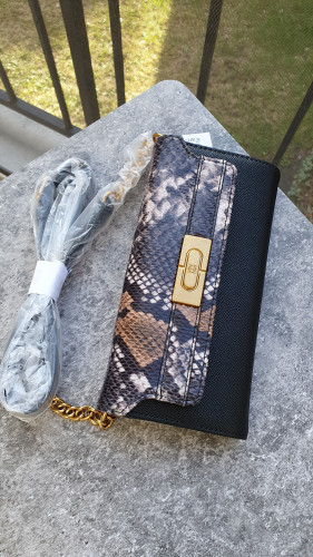 كروس محفظة ماركة NATURALIZER