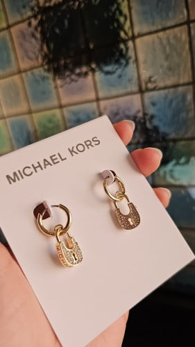 حلق ماركة مايكل كورس