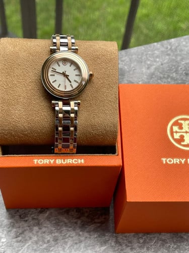 ساعة ماركة توري بورتش