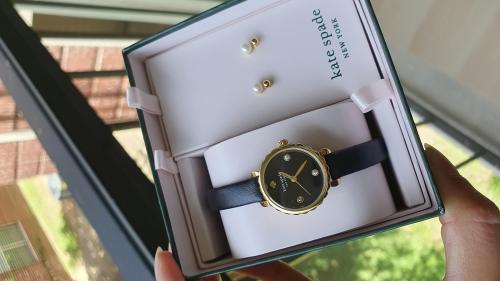 طقم ساعة وحلق ماركة كيت سبيد