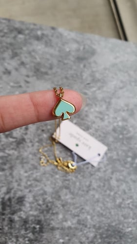 سلسال ماركة كيت سبيد