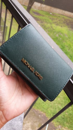 محفظة ماركة مايكل كورس