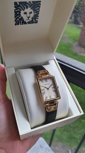 ساعة ماركة ANNE KLEIN