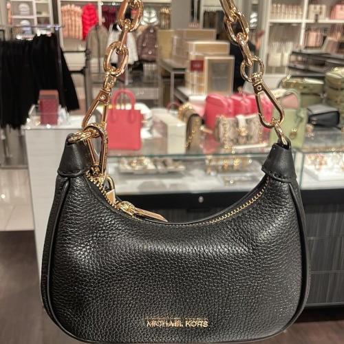 شنطة ماركة مايكل كورس