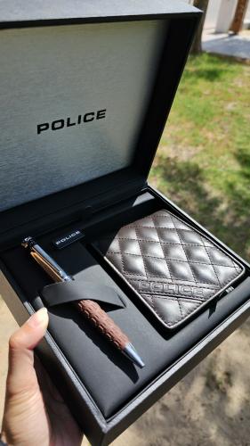 طقم قلم ومحفظة ماركة بوليس