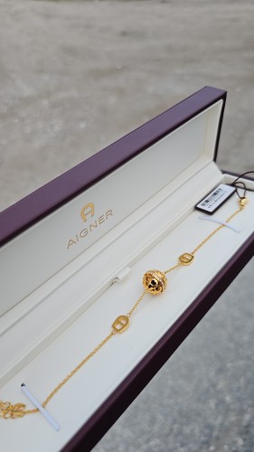 إسوارة ماركة اقنر