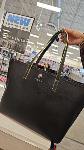 شنطة ماركة كرت قيقر totebag