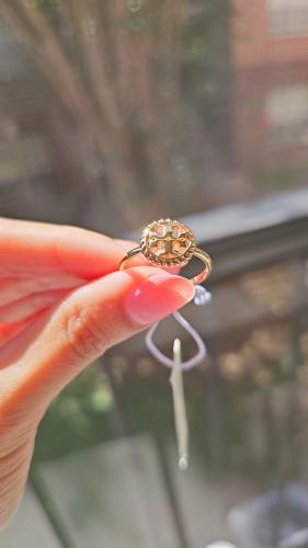 خاتم ماركة توري بورتش