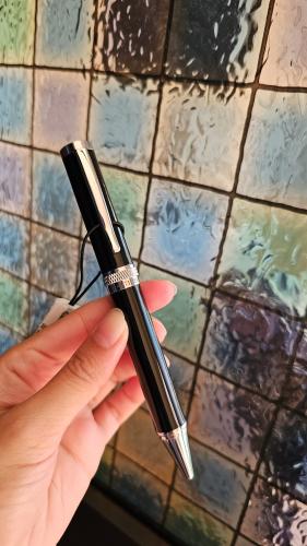 قلم ماركة شيروتي