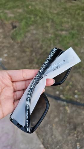 نظارة ماركة مايكل كورس