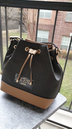 شنطة ماركة قيس