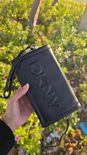 شنطة / محفظة ماركة DKNY