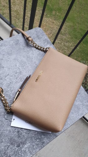 كروس ماركة كالفن كلاين