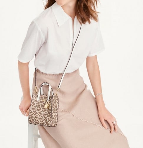 شنطة ماركة DKNY