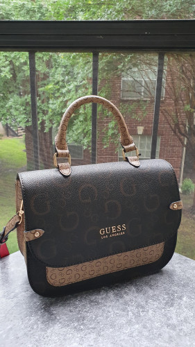 شنطة ماركة قيس