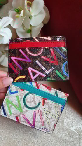 حامل بطاقات كالفن كلاين