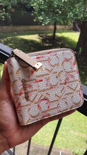 محفظة ماركة كالفن كلاين