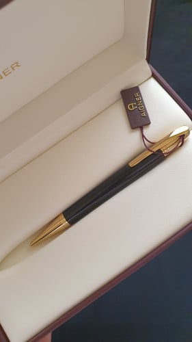 قلم ماركة اقنر