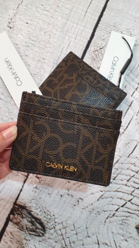 حامل بطاقات ماركة كالفن كلاين