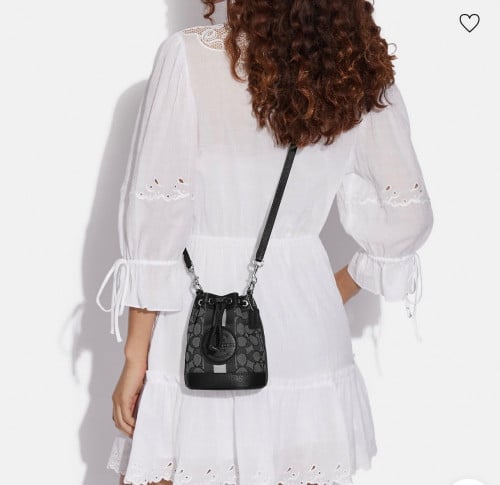 شنطة بكت باق ماركة كوتش