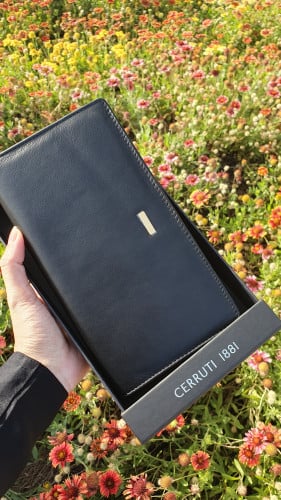 محفظة ماركة شيروتي