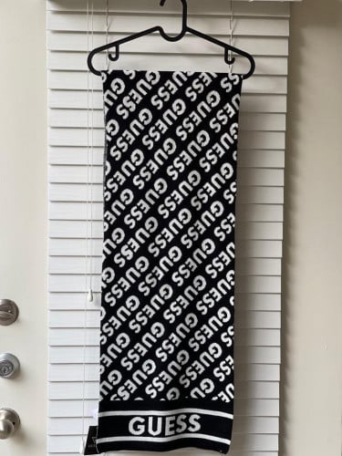 شال ماركة قيس