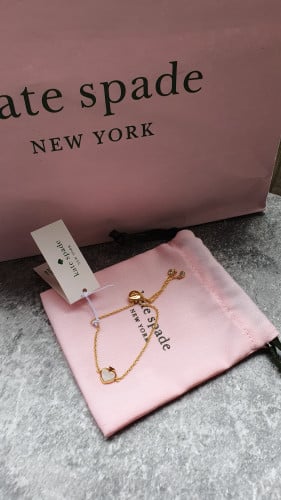 إسوارة ماركة كيت سبيد