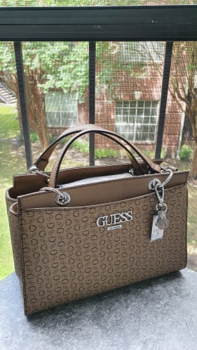 شنطة ماركة قيس