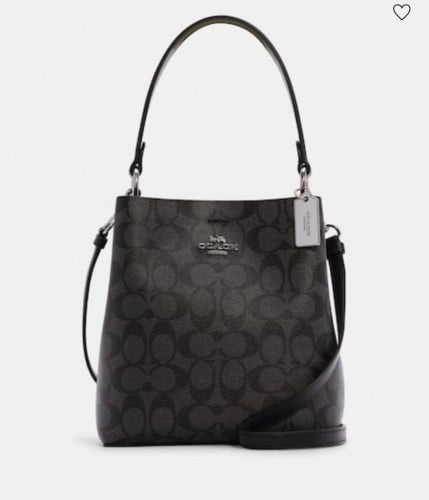 شنطة ماركة كوتش