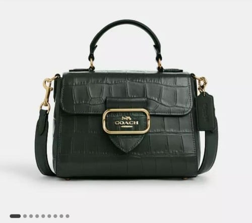 شنطة ماركة كوتش