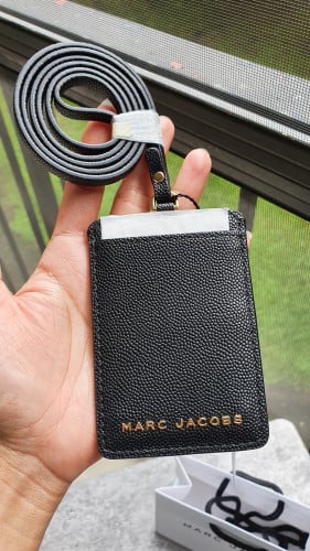 حامل هوية ماركة مارك جيكوبس