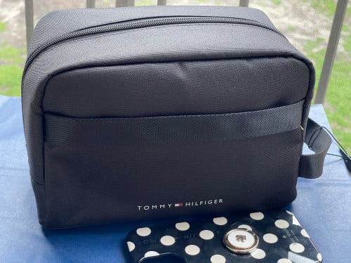 شنطة يد رجالية ماركة تومي هيلفيقر