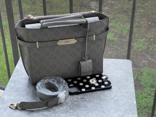 شنطة ماركة قيس