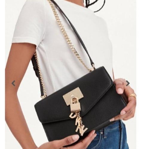 شنطة ماركة DKNY