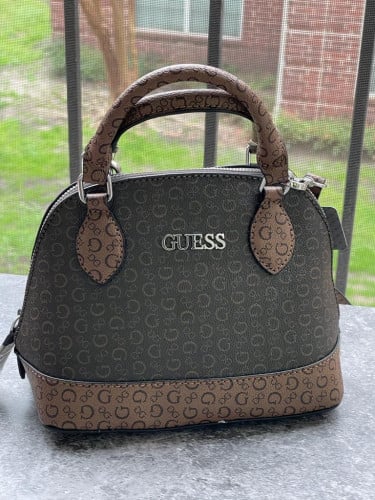 شنطة ماركة قيس