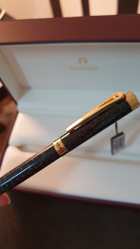 قلم ماركة اقنر