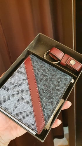 طقم رجالي محفظة مايكل كورس