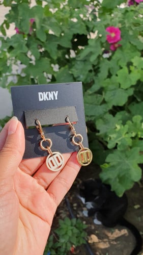 حلق ماركة DKNY
