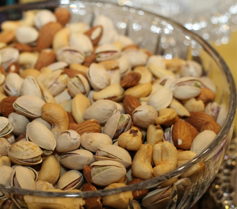 انواع المكسرات وفوائدها
