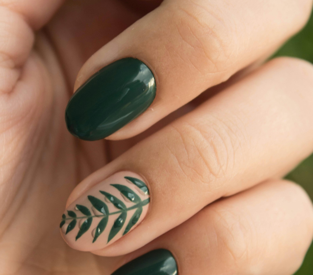 روتين العناية بالاظافر