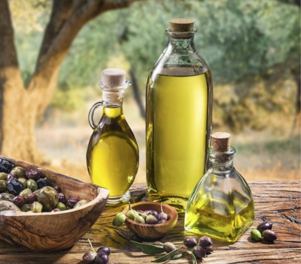 أنواع الزيوت الطبيعية وفوائدها