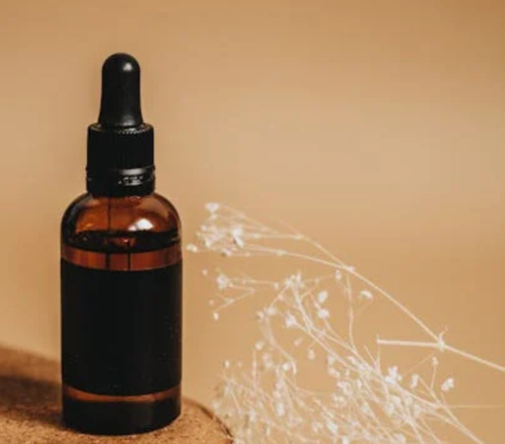 مكونات زيت العشبة الهندية