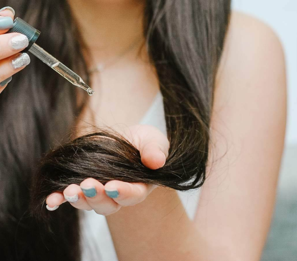 زيت اعشاب لتطويل الشعر