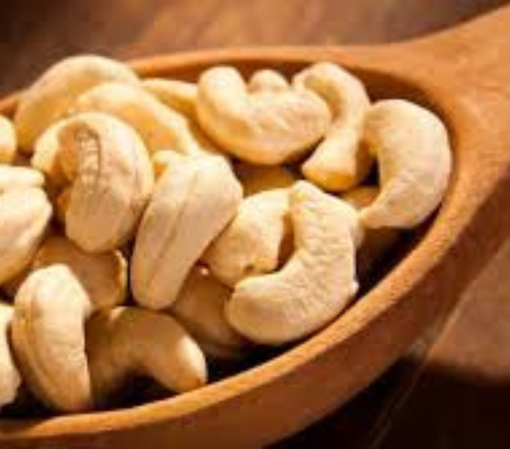 القيم الغذائية للكاجو