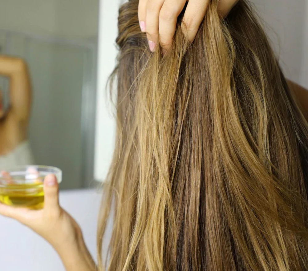 افضل زيت اعشاب طبيعي للشعر