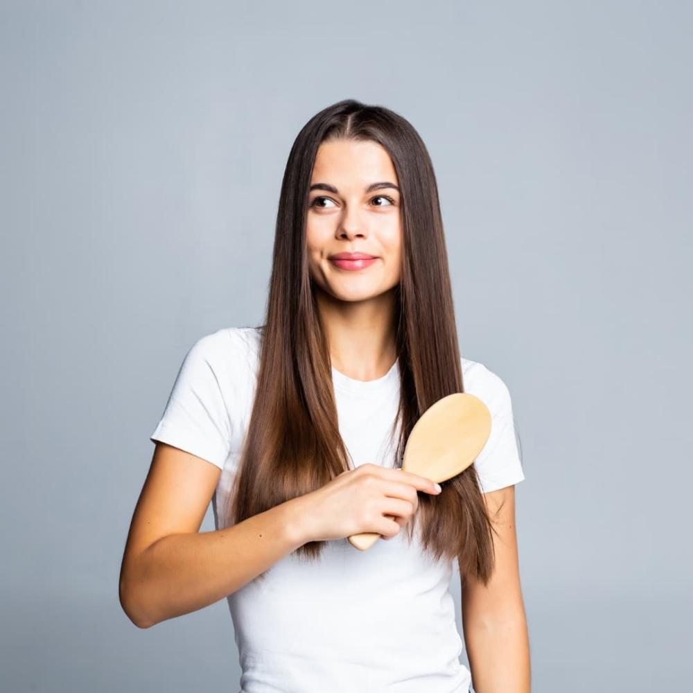 أفضل زيت شعر للبنات لشعر قوي وصحي - الحسين للعطارة