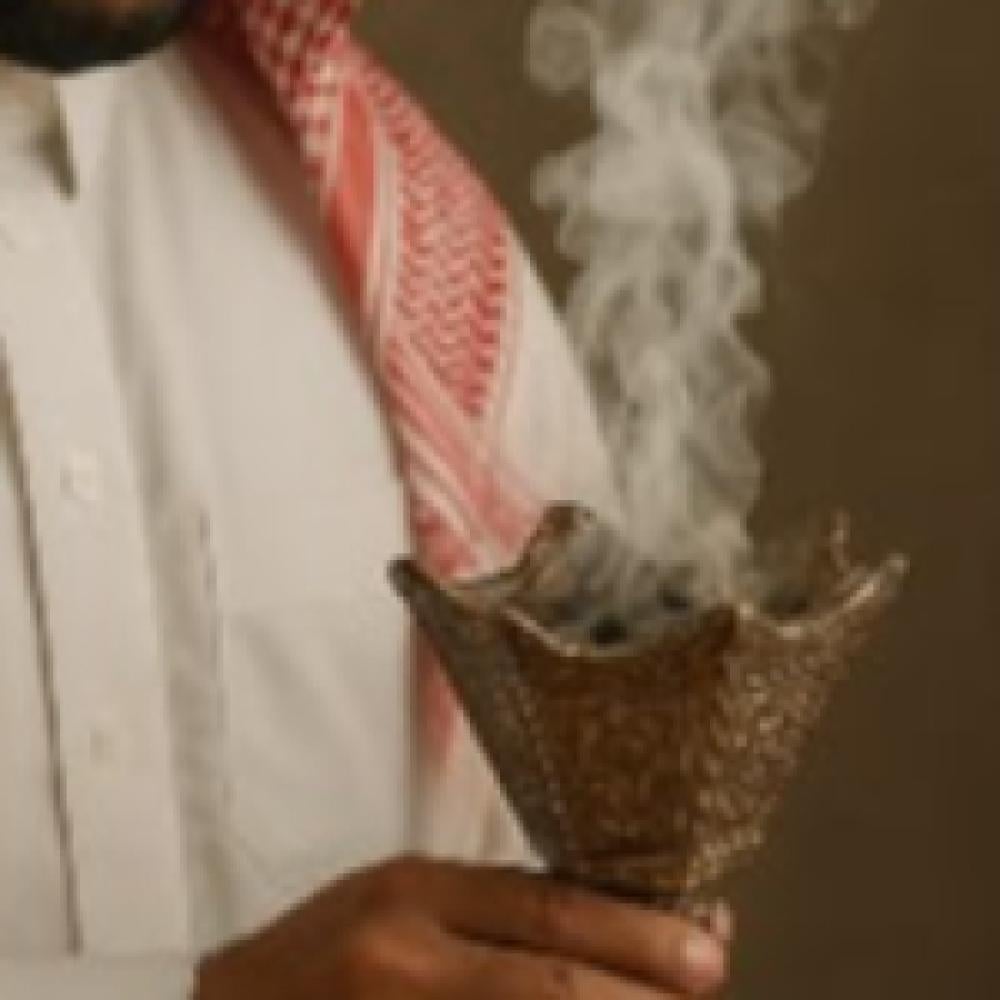 سر ثبات رائحة البخور في الملابس