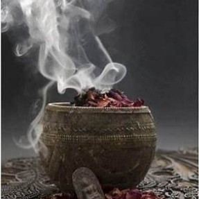 عروض وتخفيضات العود